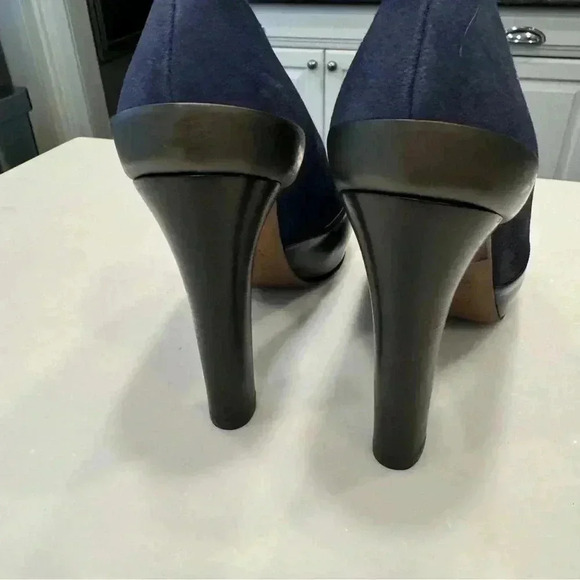 Fendi leather and suede midnight navy pumps/ heels excellent! Sz EU 36 U… - Picture 5 of 12